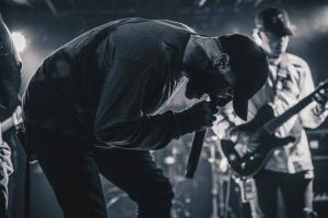 Le nouvel album de Aviana intitulé Epicenter sort dans un peu plus d&rsquo;un mois