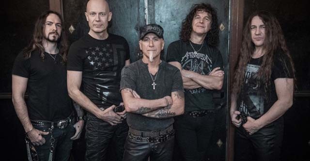 Accept publie son nouveau single Life&rsquo;s A Bitch