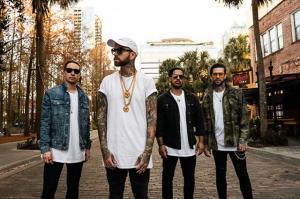 Attila sort un clip vidéo pour sa chanson Subhuman