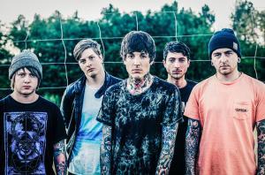 Bring Me The Horizon célèbre la sortie de AMO avec une lyric video pour Nihilist Blues