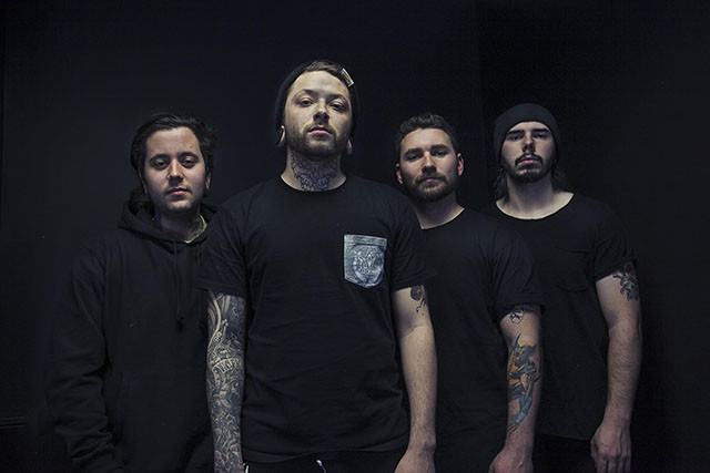 Connor Deffley quitte Lorna Shore