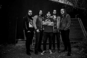 War Of Ages partage un clip pour sa chanson Miles Apart