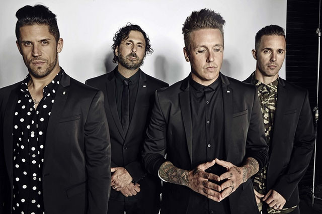 Vidéo live de Papa Roach pour sa chanson Not The Only One