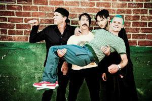 Le concert des Red Hot Chili Peppers aux pyramides d&rsquo;Égypte sera enregistré professionnellement