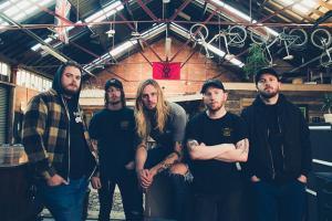While She Sleeps annonce l&rsquo;arrivée de son nouvel album en sortant un single intitulé ANTI-SOCIAL