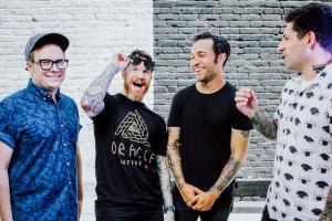 Écoutez la nouvelle chanson de Fall Out Boy nommée Bob Dylan