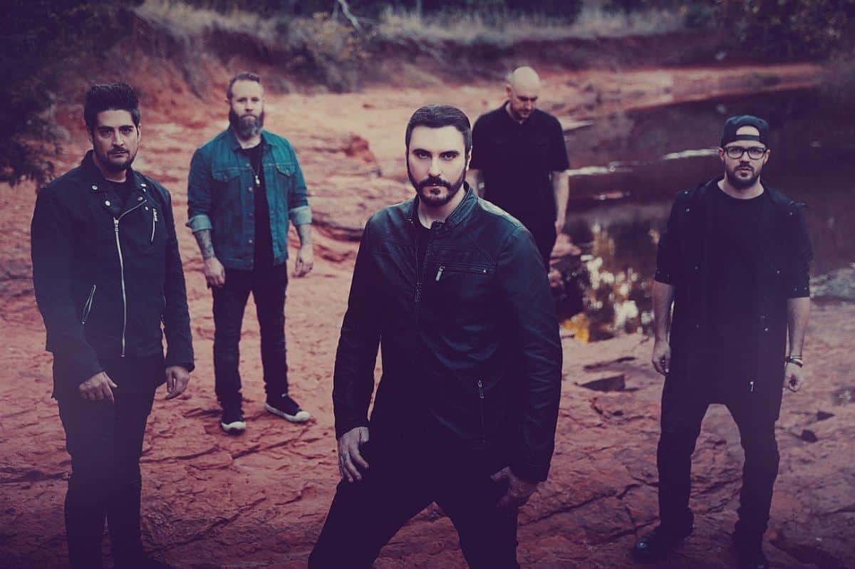 Breaking Benjamin reçoit un disque de platine pour Blow Me Away (de la bande-son de Halo 2)
