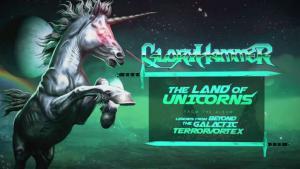 Le groupe de Power Metal britannique Gloryhammer sort une lyric vidéo pour The Land Of Unicorns
