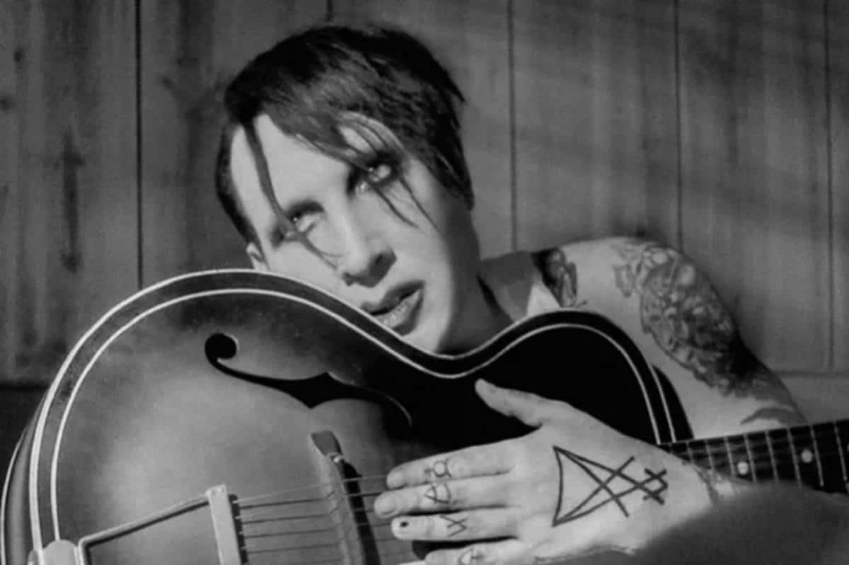 Marilyn Manson sort sa reprise de The End par The Doors