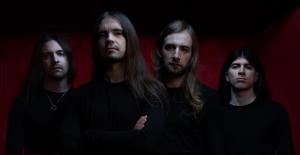 Obscura diffuse une vidéo playthrough où Steffen Kummerer joue Emergent Evolution à la guitare