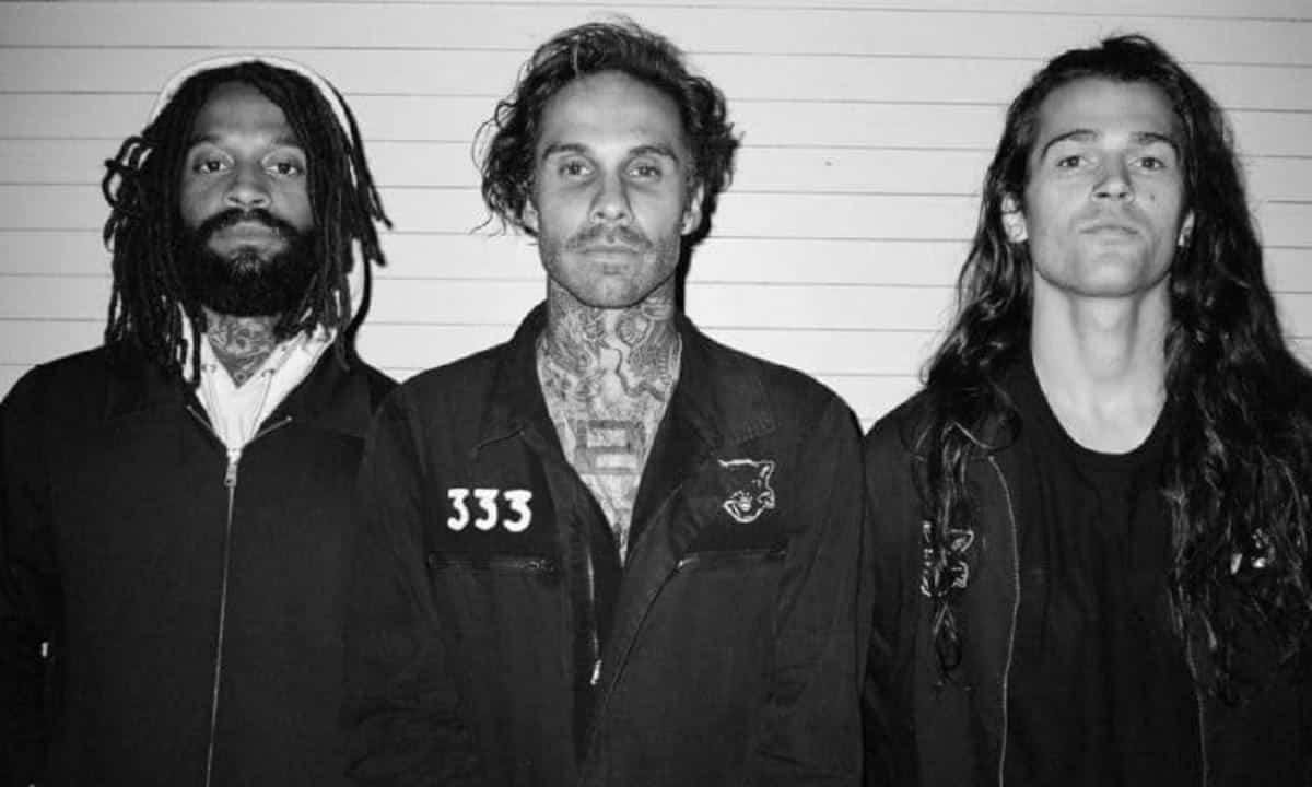 Fever 333 continuera malgré la perte de son guitariste et de son batteur, assure le chanteur Jason Aalon Butler