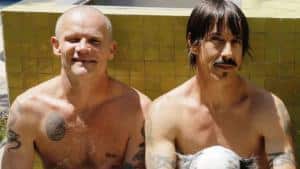Flea de Red Hot Chili Peppers fait allusion à sa relation tumultueuse avec Anthony Kiedis