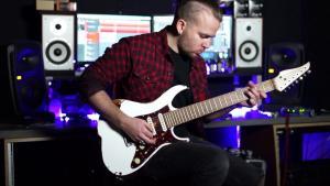 Kadinja partage un Guitar Playthrough de The Modern Rage