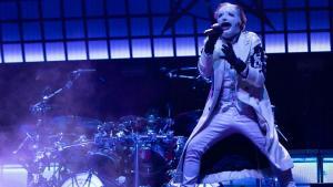 Corey Taylor de Slipknot souligne l&rsquo;importance de tourner avec de jeunes groupes et fait des recommandations Metal & Rock
