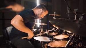 Ce playthrough de Despised Icon à la batterie est ultra intense (Deathcore)