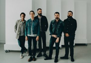 La tournée européenne de Silverstein est sur le point de débuter : le groupe jouera à Paris et à Bruxelles