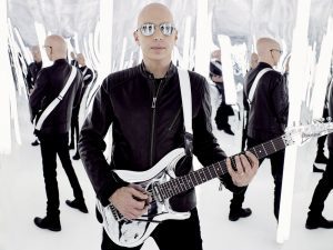 Joe Satriani parle de ses héros musicaux : « J&rsquo;ai été élevé avec Jeff Beck, Hendrix et Jimmy Page »