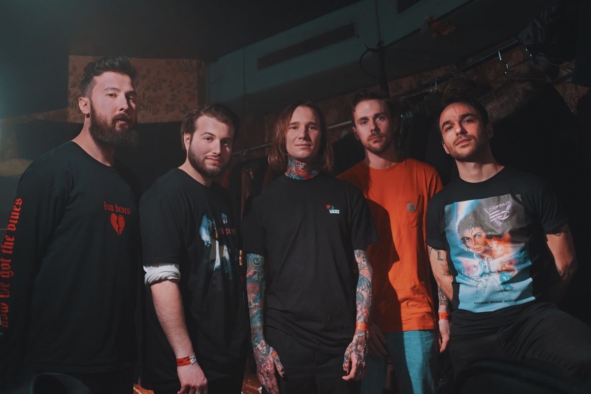 Back On Earth sort une nouvelle chanson, Until Tonight