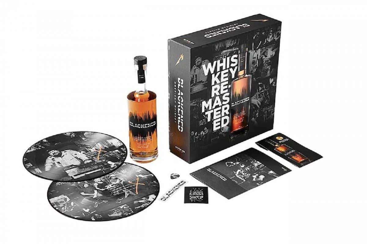 Metallica : Regardez une vidéo unboxing du nouveau coffret en édition limitée du whisky Blackened