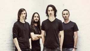 Gojira et Puck Hcky lancent une nouvelle collaboration sur le thème du hockey