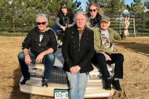 Saxon a 11 nouvelles chansons qui sont terminées