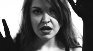 The Agonist sort un clip vidéo pour Orphans