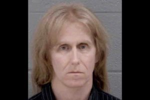 L&rsquo;ancien guitariste de Manowar, Karl Logan, risque 25 ans de prison après avoir admis qu&rsquo;il avait téléchargé du contenu pédopornographique