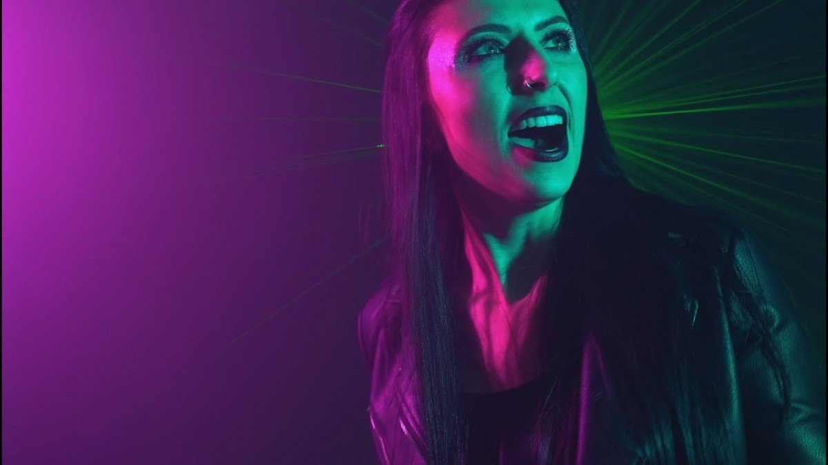 Unleash The Archers annonce un concert virtuel pour célébrer la sortie de son nouvel album Abyss