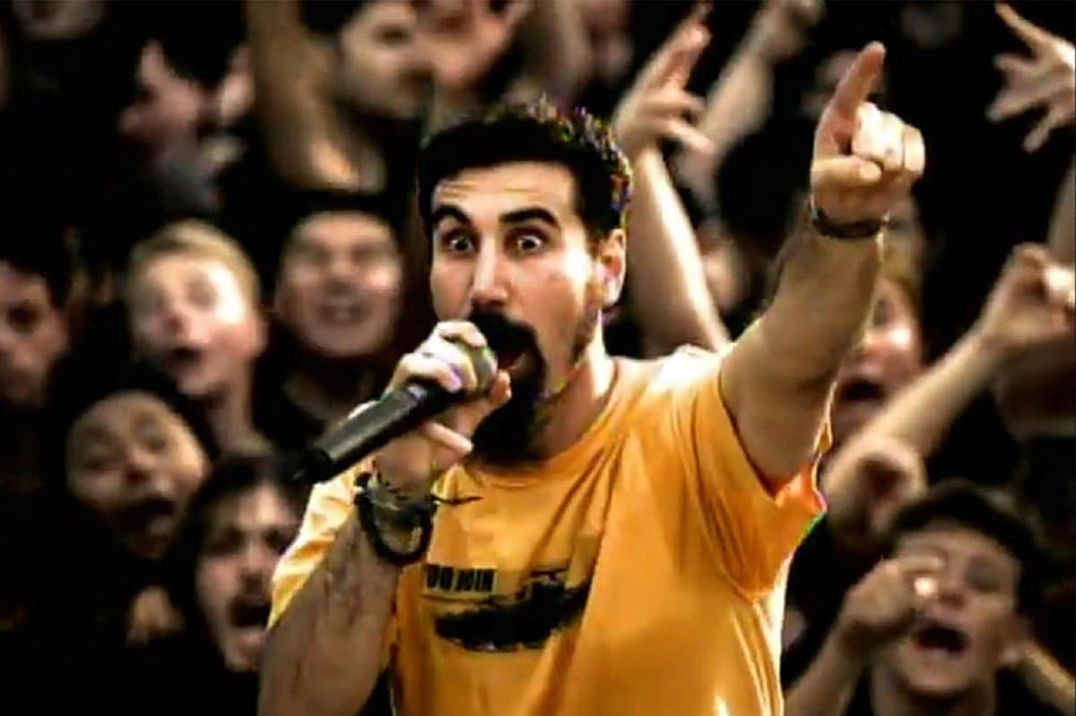 Vingt-cinq ans plus tard, Chop Suey! de System Of A Down dépasse les 2 milliards d’écoutes sur Spotify