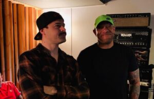 Écoutez le premier extrait du nouveau projet de Howard Jones et Jared Dines