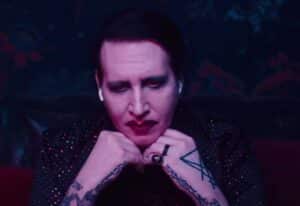 Marilyn Manson arrêté et relâché pour un prétendu crachat dans le New Hampshire