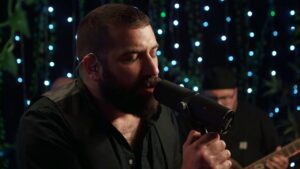 Moon Tooth partage l&rsquo;intégralité de sa nouvelle performance acoustique