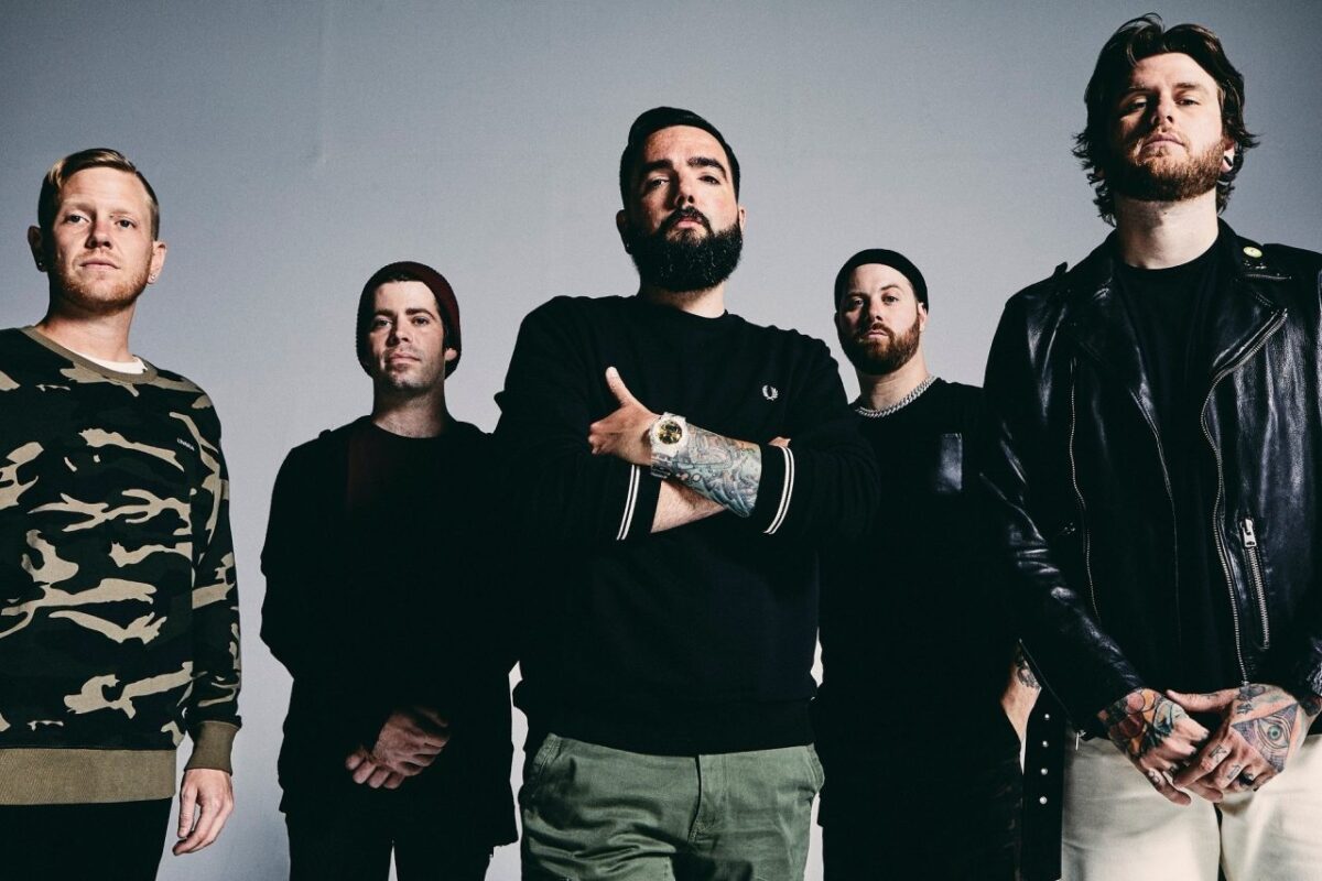Josh Woodard de A Day To Remember quitte le groupe après que des allégations précédemment niées ont refait surface