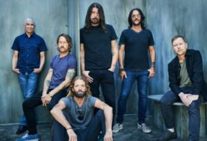 Dave Grohl a envisagé une fausse rupture des Foo Fighters pour promouvoir un album du groupe