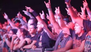 Dr. Anthony Fauci, l&rsquo;immunologue américain, dit que les salles de concert pourraient rouvrir à l&rsquo;automne 2021