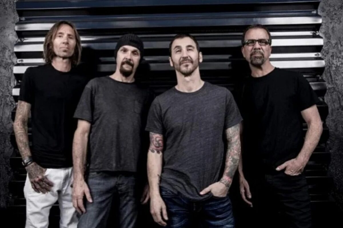 « Tony Rombola et Shannon Larkin ont décidé de prendre leur retraite du groupe de manière définitive » : Godsmack fait l&rsquo;objet d&rsquo;un important changement de line-up