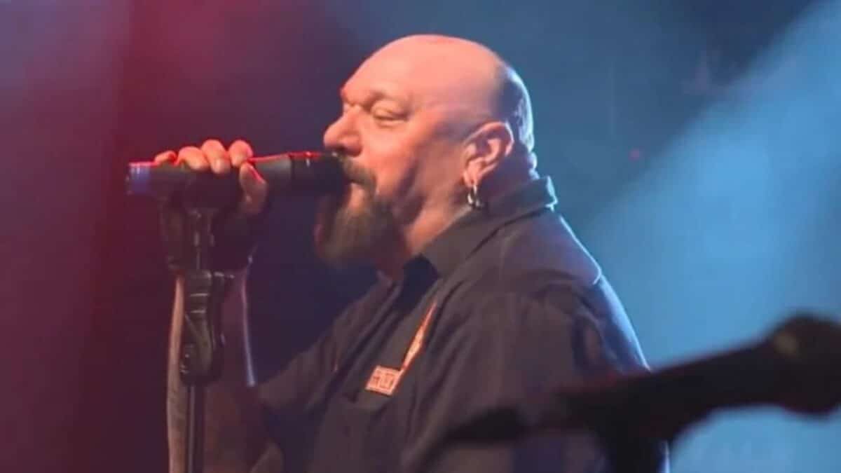 Paul Di&rsquo;Anno, ancien chanteur d&rsquo;Iron Maiden, publie une nouvelle version explosive de Wrathchild