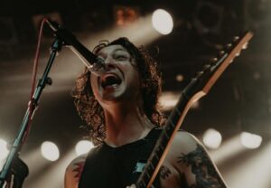 Erra : Jesse Cash cite les chansons du nouvel album qu&rsquo;il pensait que les fans allaient détester