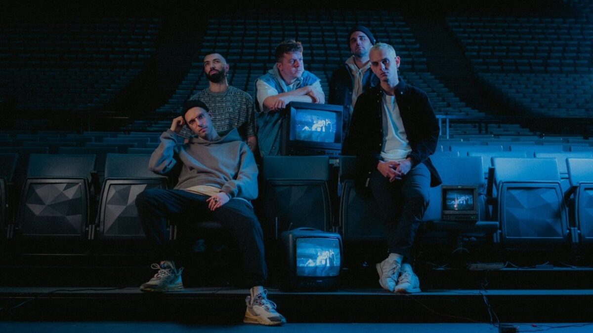 Landmvrks dévoile Suffocate (avec Bertrand Poncet de Chunk! No, Captain Chunk!)