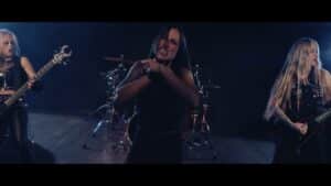 Nervosa sort une nouvelle chanson énergique Under Ruins