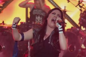 Regardez Evanescence jouer Better Without You lors du Kelly Clarkson Show !