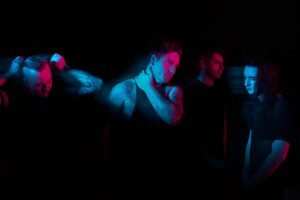 Convictions sort un nouveau single chargé d&rsquo;émotion, Hurts Like Hell