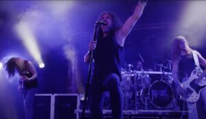 Death Angel se retire de la tournée de W.A.S.P. sur fond de rumeurs de tensions internes et de conflits de calendrier