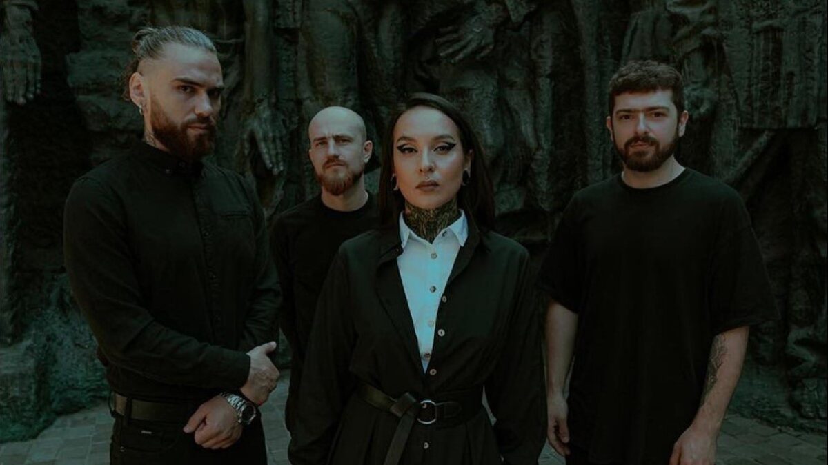 Le bassiste de Jinjer : « La basse, ce n&rsquo;est pas le nombre de notes que tu joues, mais la façon dont tu choisis chacune d&rsquo;entre elles »