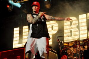 “Toutes les autres sont des contrefaçons” : Limp Bizkit lance enfin sa boutique officielle