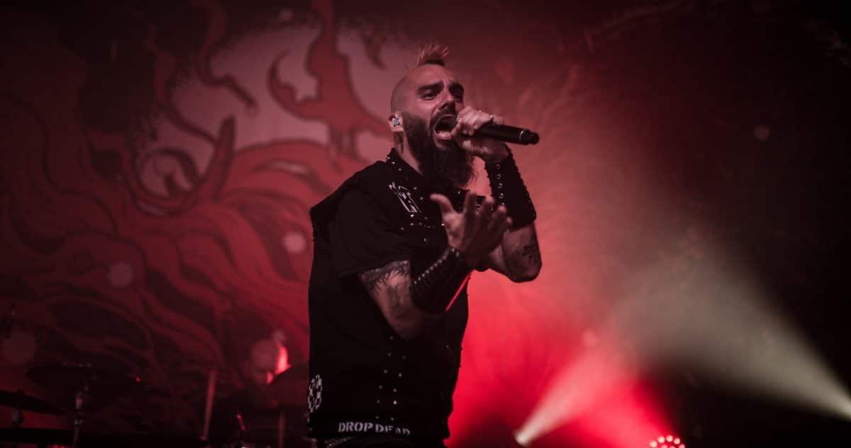 Jesse Leach explique pourquoi le nouvel album de Killswitch Engage « prend plus de temps que ce à quoi tout le monde s&rsquo;attendait »