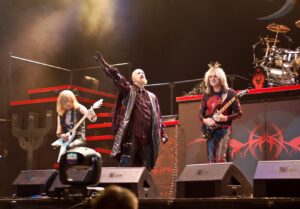 K.K. Downing, le guitariste classique de Judas Priest, parle de Jimi Hendrix, de Tim « Ripper » Owens et des relations tendues entre Iron Maiden et son groupe à l&rsquo;époque