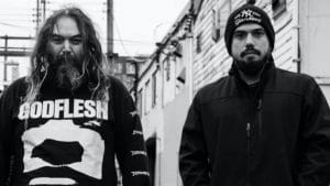 Marc Rizzo à propos de son départ de Soulfly : « Il n&rsquo;y avait aucun moyen d&rsquo;être mentalement sain dans le bus avec tout le monde »