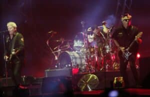 Le batteur de The Offspring a été licencié pour ne pas avoir été vacciné : « Il y a des gens pour qui ces injections comportent un risque plus grand que le virus »