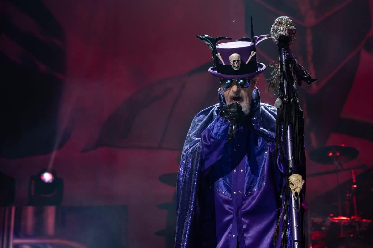 Judas Priest revient sur sa décision de partir en tournée en tant que quatuor : « Nous avons décidé à l&rsquo;unanimité de jouer nos shows avec le line-up initial »